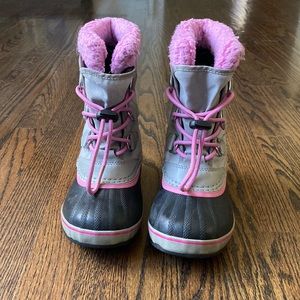 Girls Sorel Yoot Pac winter boots
